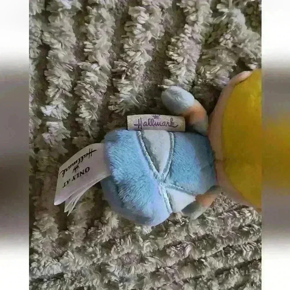 Hallmark Itty Bittys Disney Plush Cinderella Mini Stuffed - Picture 3 of 5